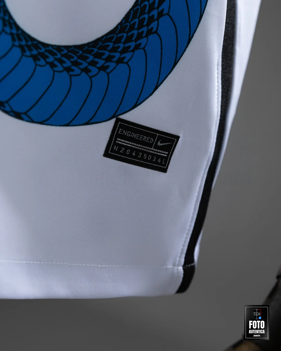 Maglia Retro Away 21/22 - Image 8